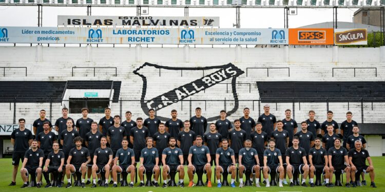 Presentación oficial del Plantel Profesional Masculino 2025