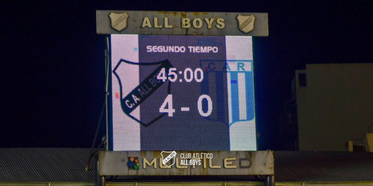 Lluvia de goles en Floresta